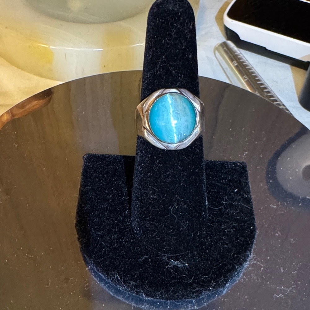 Mexican 925 Silver and Blue Cats Eye Gemstone Ring